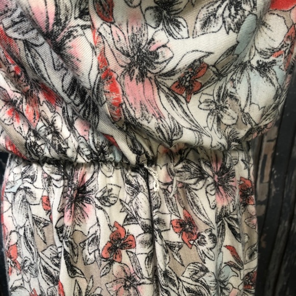 Candies Pleat Neck Poof Layer Skirt Dress - Picture 5 of 8